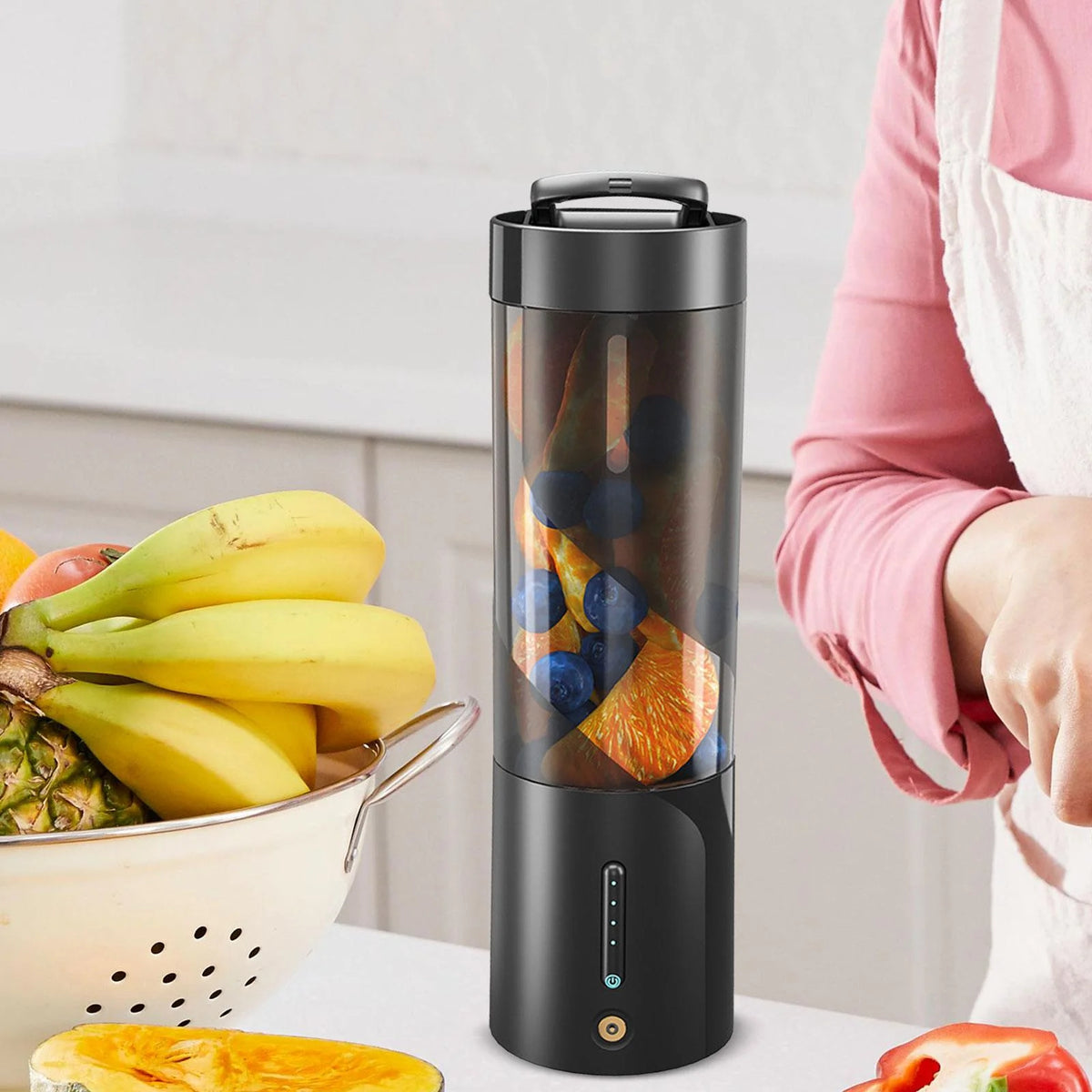 Black Portable Electric Juicer Mixer M5133