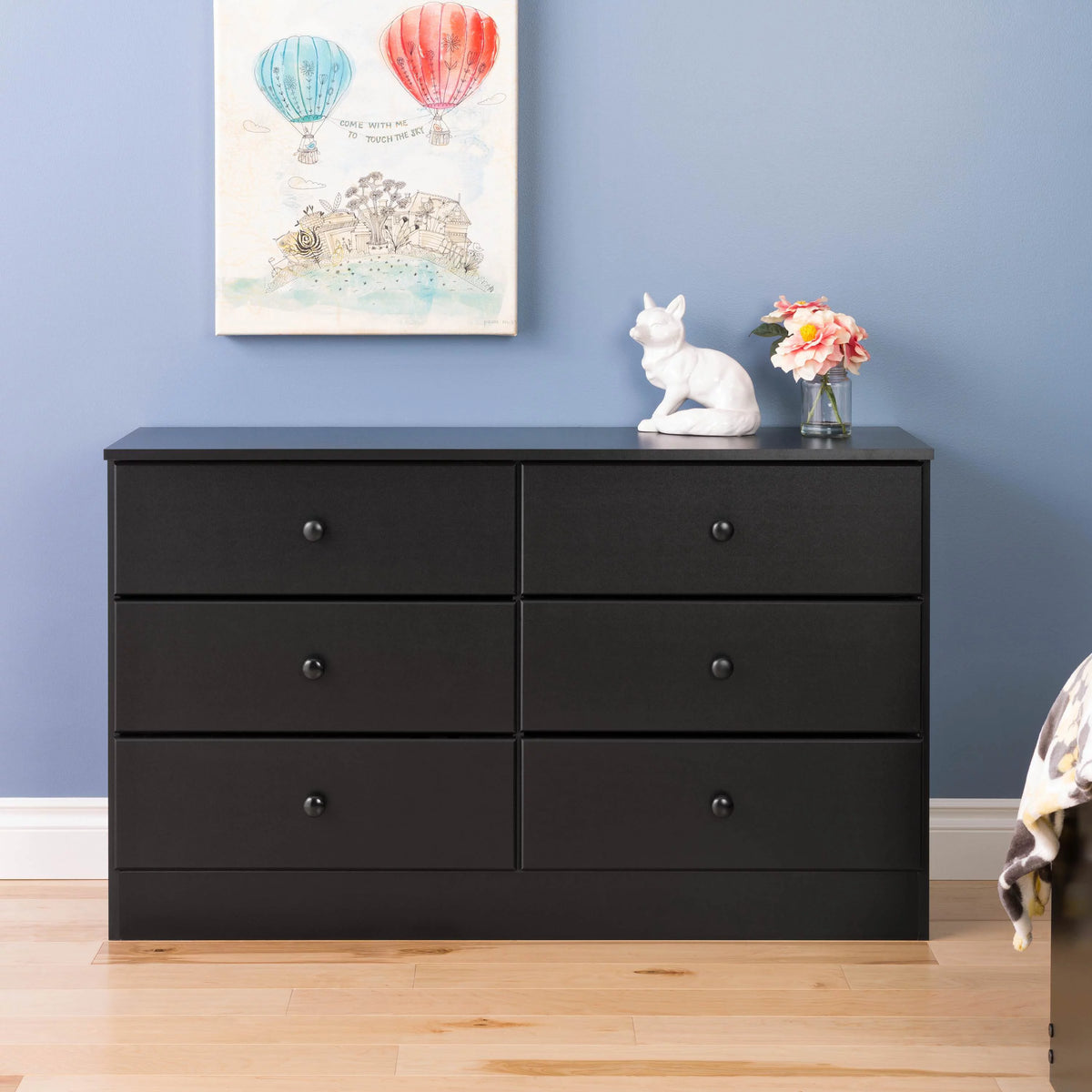 White 6 Drawer Wooden Dresser P94401