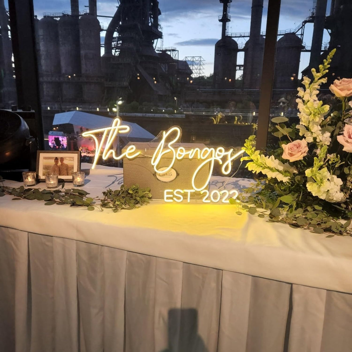 Custom Neon Signs J33865