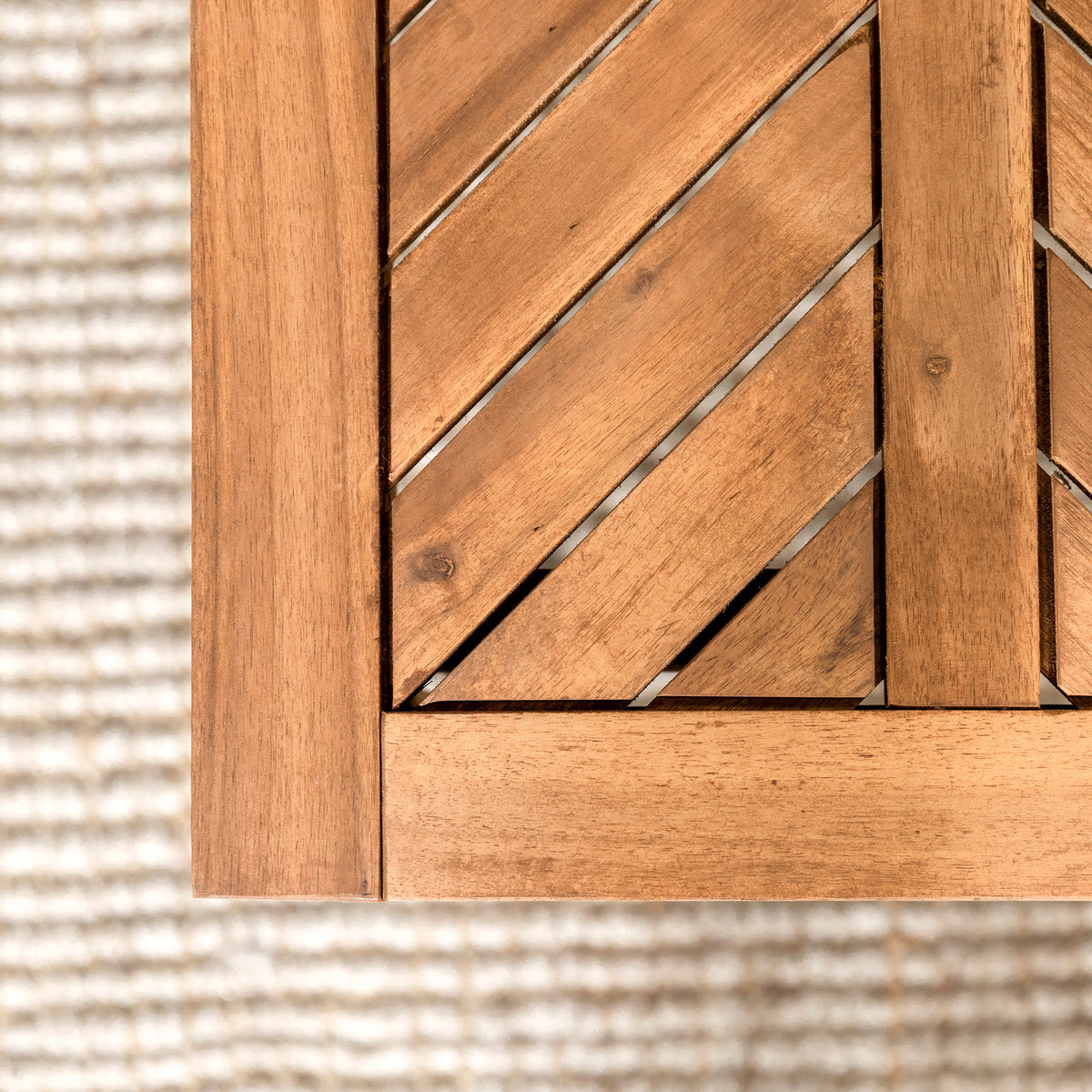 Brown Acacia Wood Bench O716