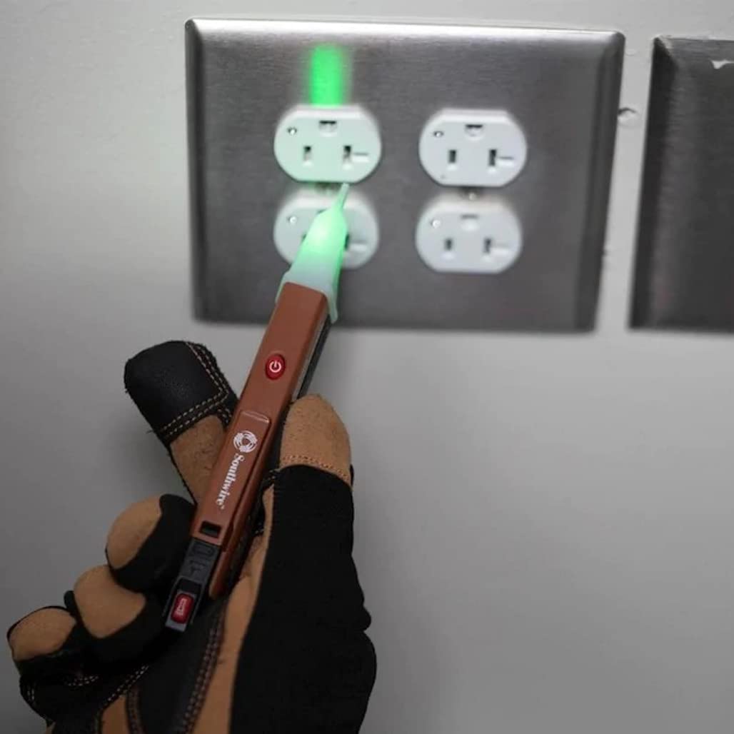 50 Amp Portable RV Surge Protector with LCD Display Q7522