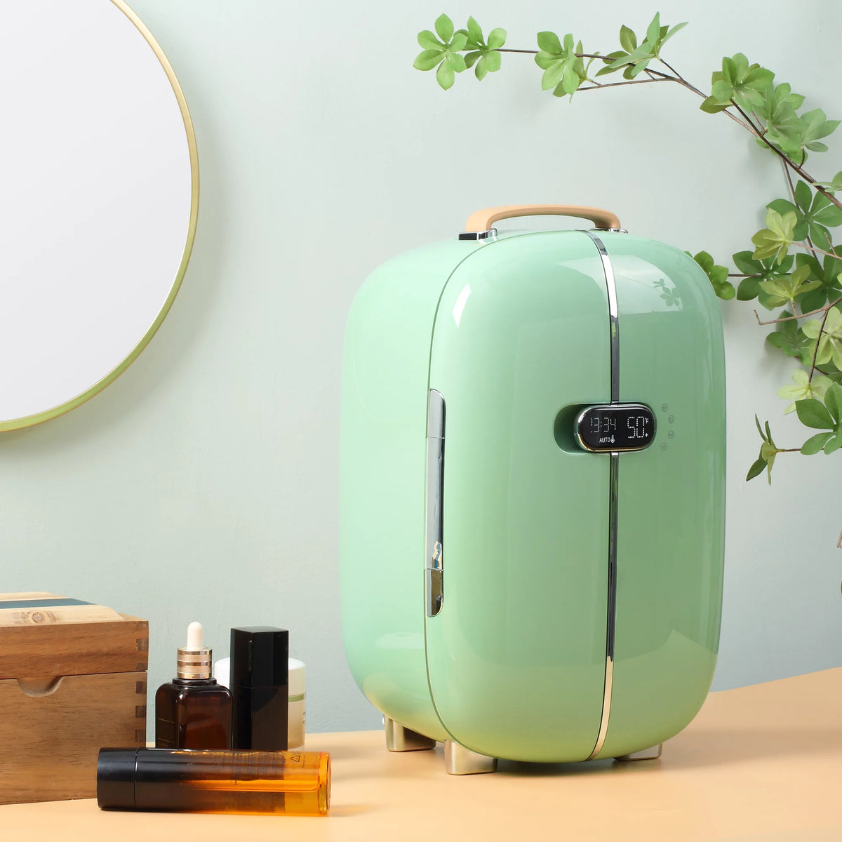Portable Beauty Fridge with LED Lighting I545799