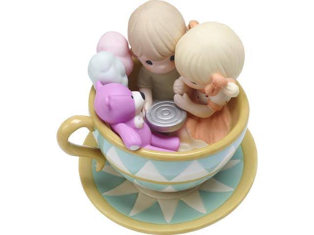 Bisque Porcelain Figurine K781