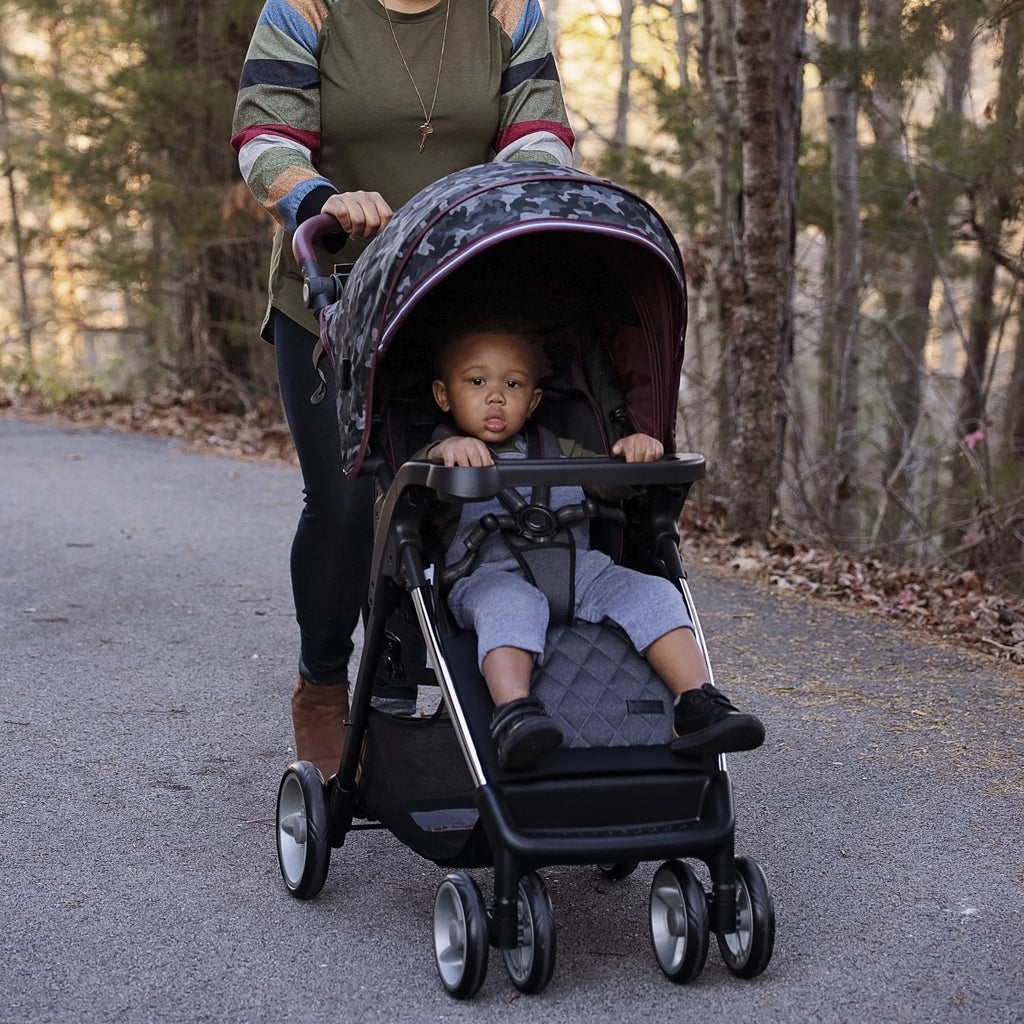 Navy Camo Travel System Stroller and Infant Car Seat R9351