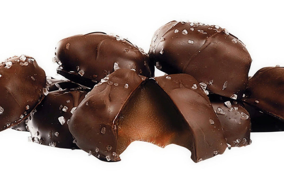 36 oz Milk Chocolate Sea Salt Caramel Candy M2104