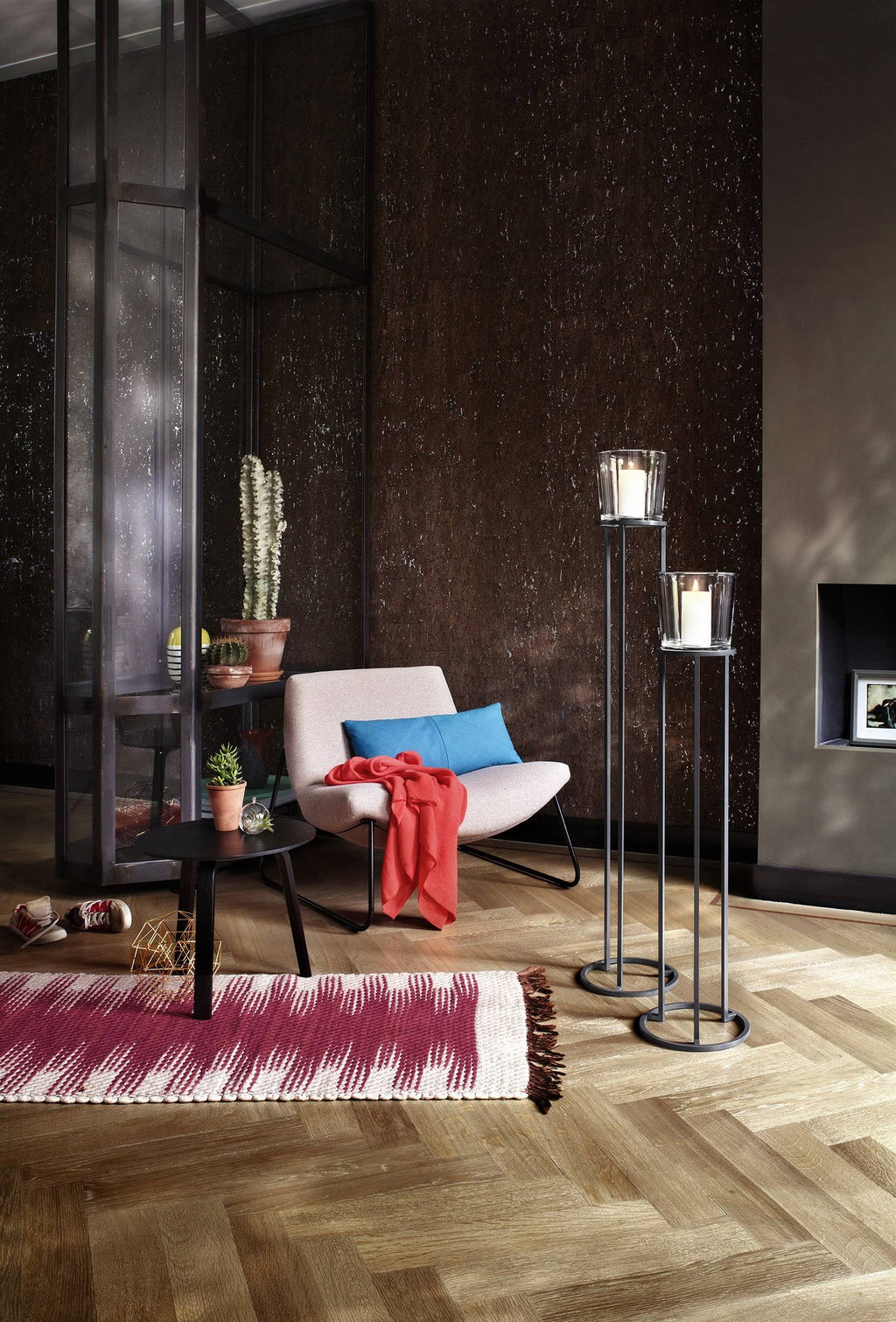 Freestanding Pedestal Candle Holder M687