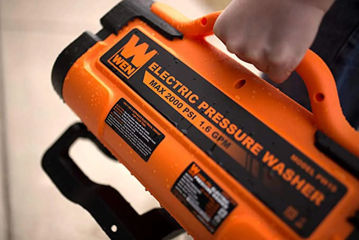 2000 PSI 1.6 GPM 13-Amp Electric Pressure Washer Z637