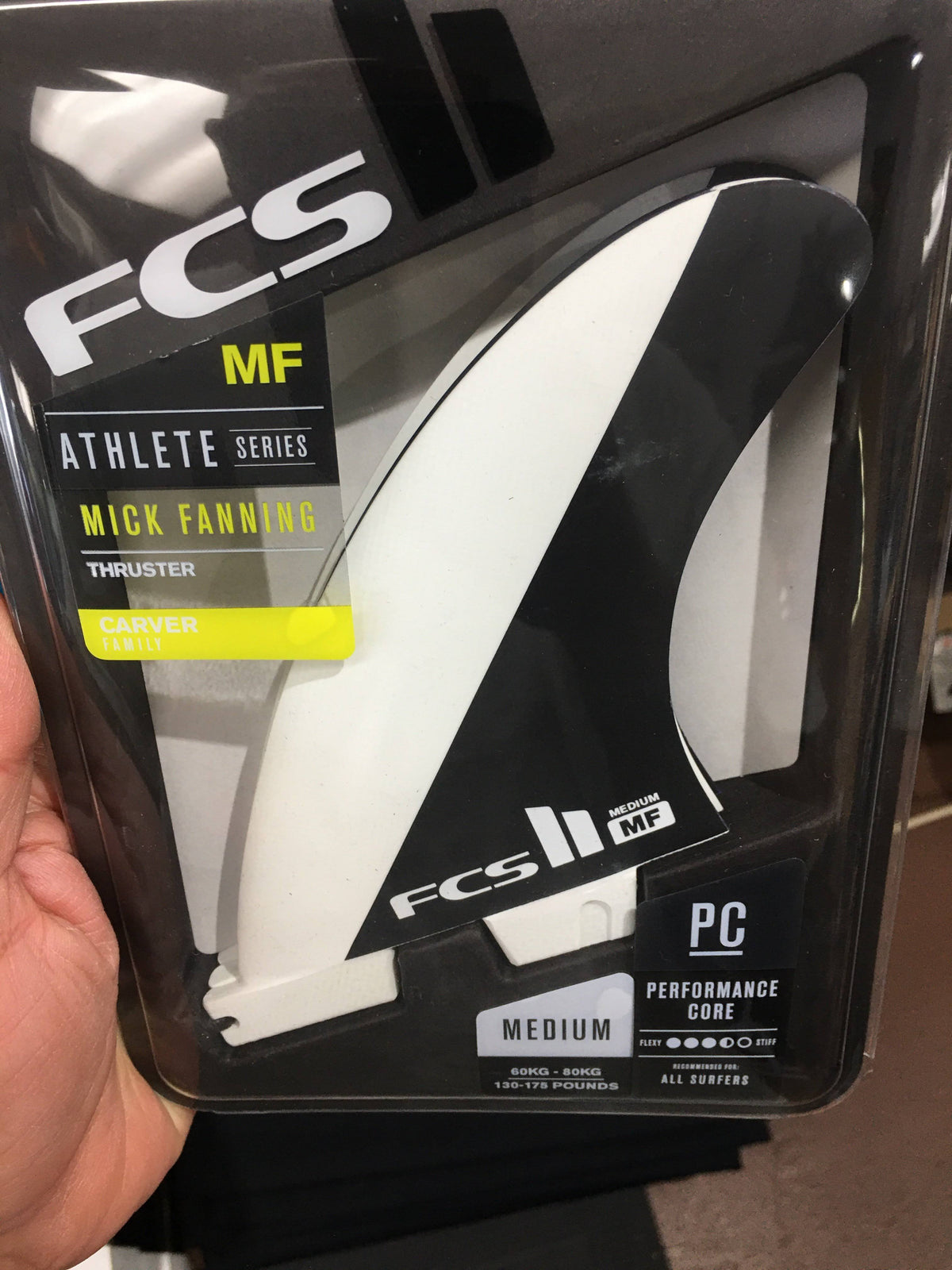 Tri Fin Set Black/White Medium I8288