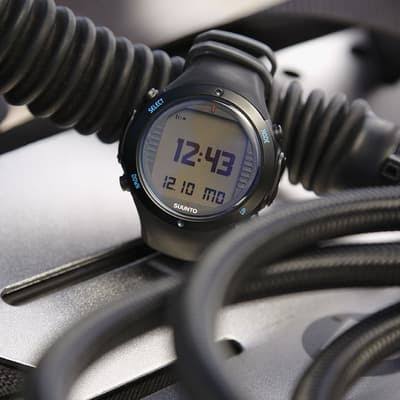 Black Suunto D6i NOVO H23216